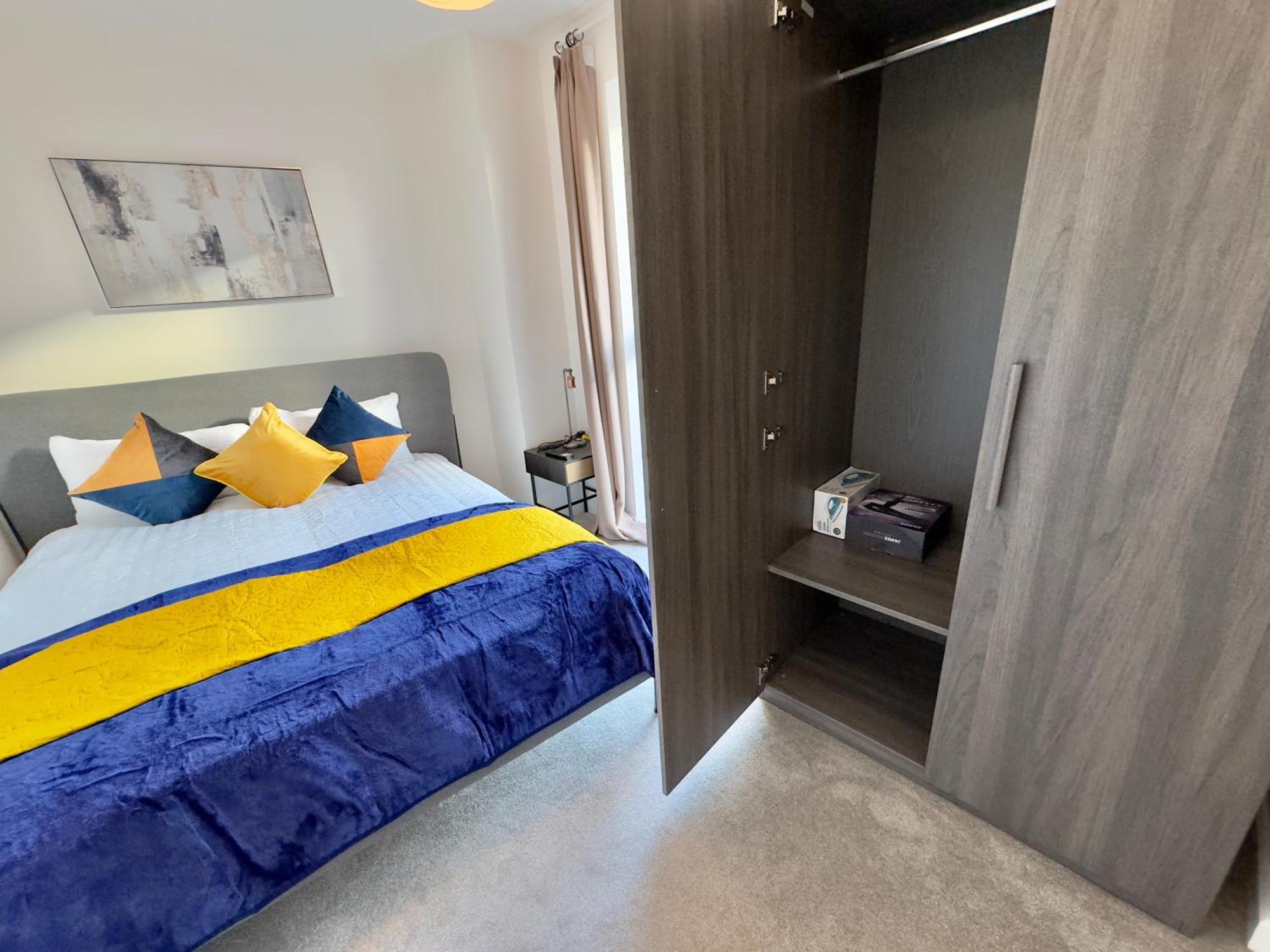 3Bedroom, 2Bathroom, Balcony,Luxury Flat Westfield Лондон Экстерьер фото
